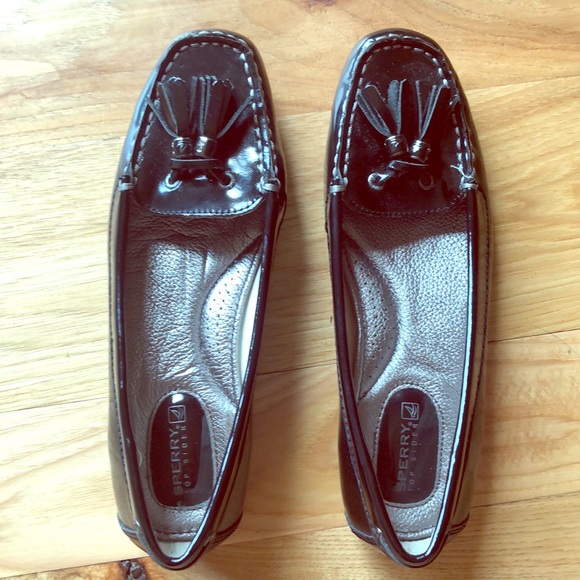 Sperry Black Patent Loafers - Picture 1 of 3